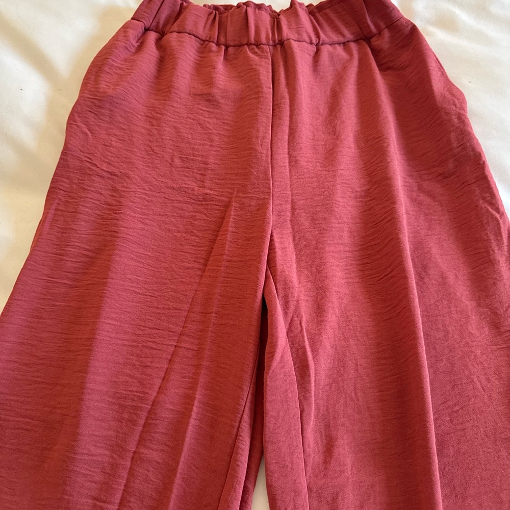 🎉5 items for $15🎉 Flowy pink coral Wide-Leg Pants - Picture 2 of 3
